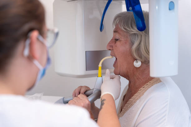 Best Emergency Gum Treatment in Lakin, KS